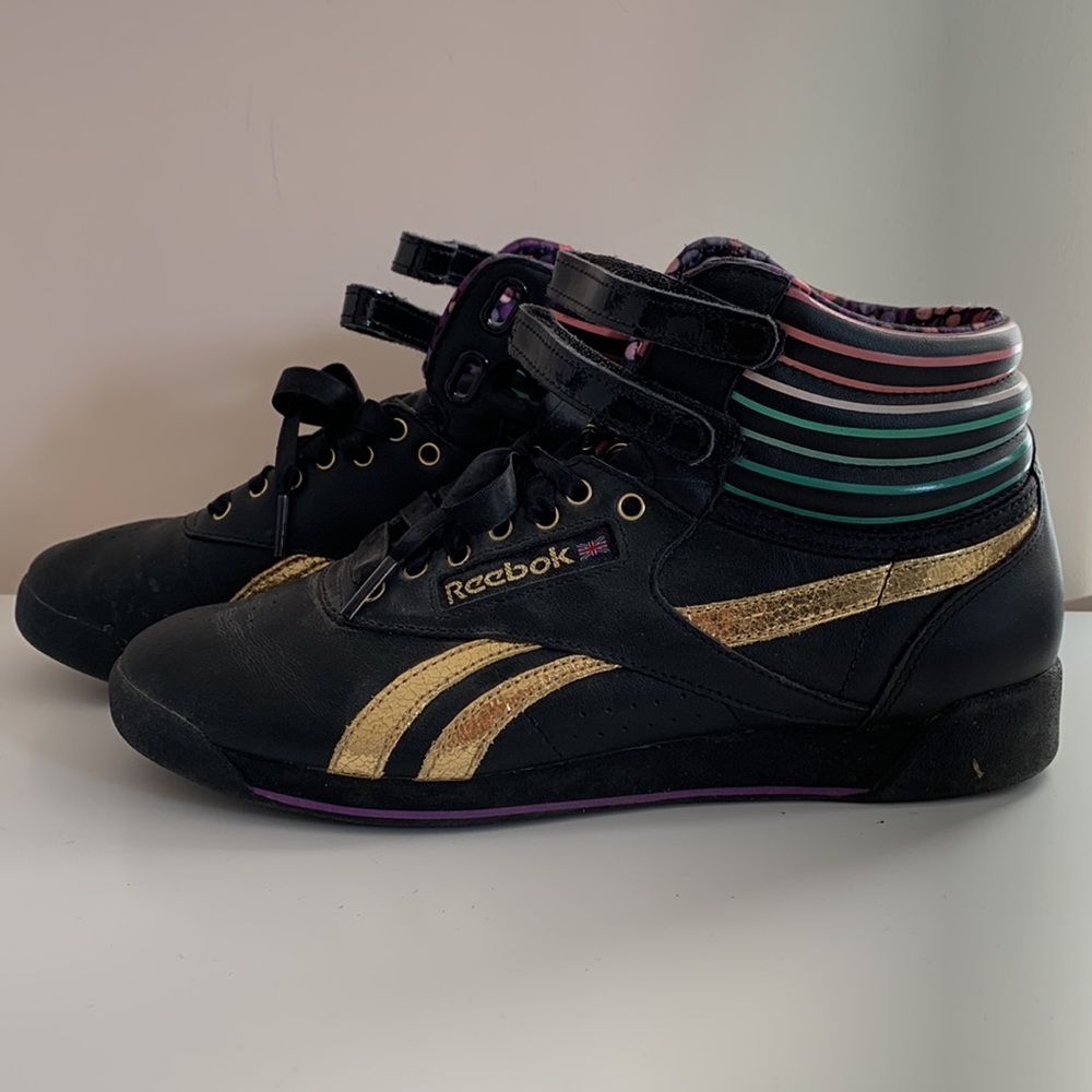Vintage Reebok Classic Shoes Womens 7.5 Freestyle Hi Top Strap Sneakers Rainbow